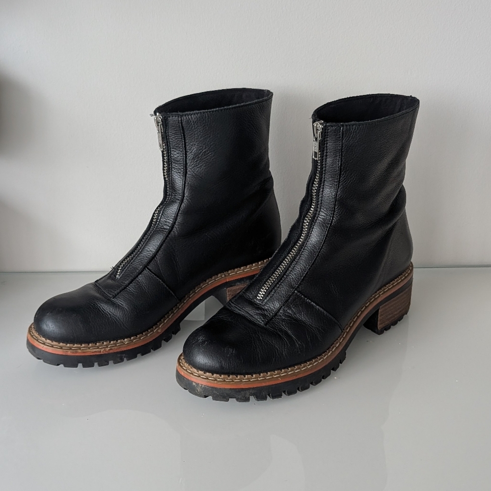 Made in Spain - Black Leather Ankle Boots - Picture 2 of 5